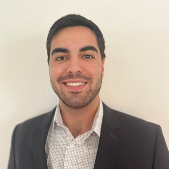 Donovan Kelly headshot